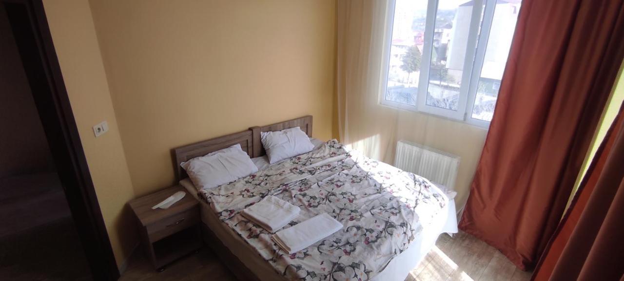 Femily Hotel In Batumi Mareti Str 2 Εξωτερικό φωτογραφία